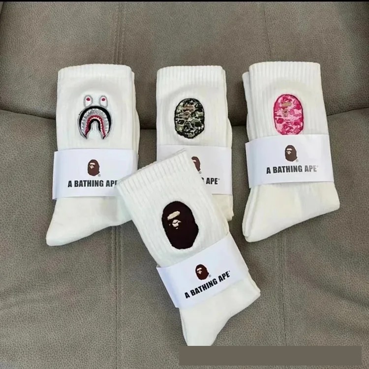 Towel socks Japanese trendy socks high-tube cotton socks sweat-absorbent white socks solid color mid-tube thickened casual socks for men and women