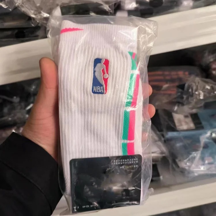 Long basketball socks and towel bottom socks