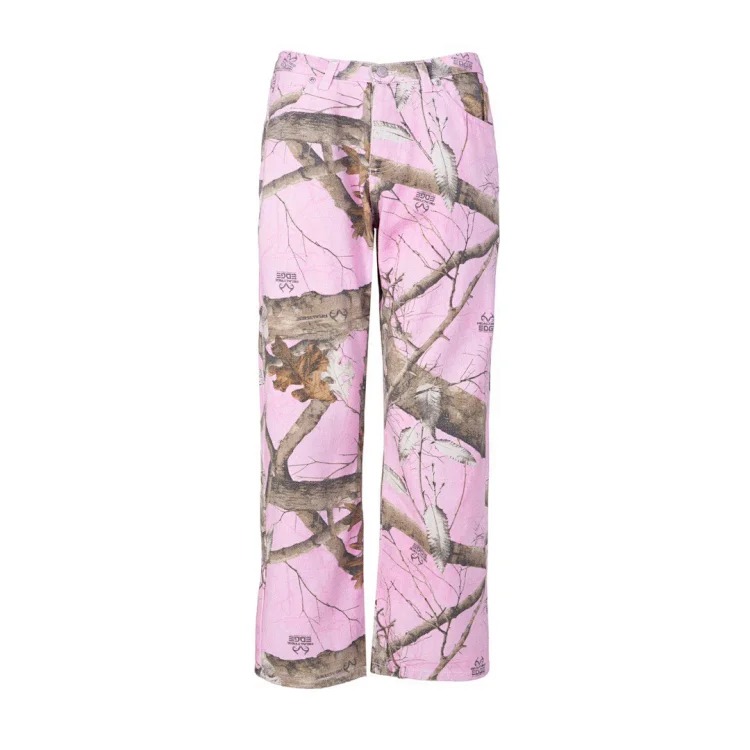 Stussy FW22 Stüssy Wang Jiaer's same style casual all-over printed pink maple leaf branches high-waisted straight jeans and trousers. . Stüssy's works are deeply influenced by surf culture a