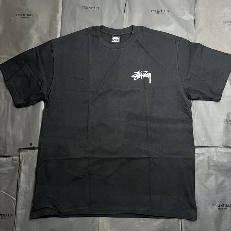 Original production STUSSY scorpion limited new pattern round neck printed short-sleeved originated from the surfing mecca of Southern California in the United States. It has redefined the d