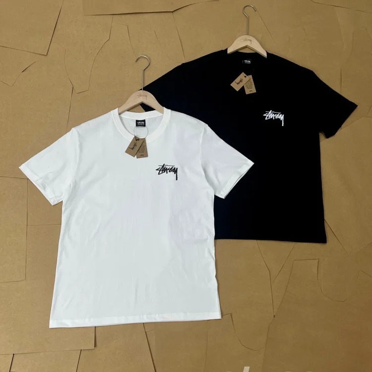 Original manufacturing STUSSYss22 classic dice print tee round neck short-sleeved T-shirt. Originated from the surfing mecca of Southern California, USA, STUSSYss22 has redefined the design