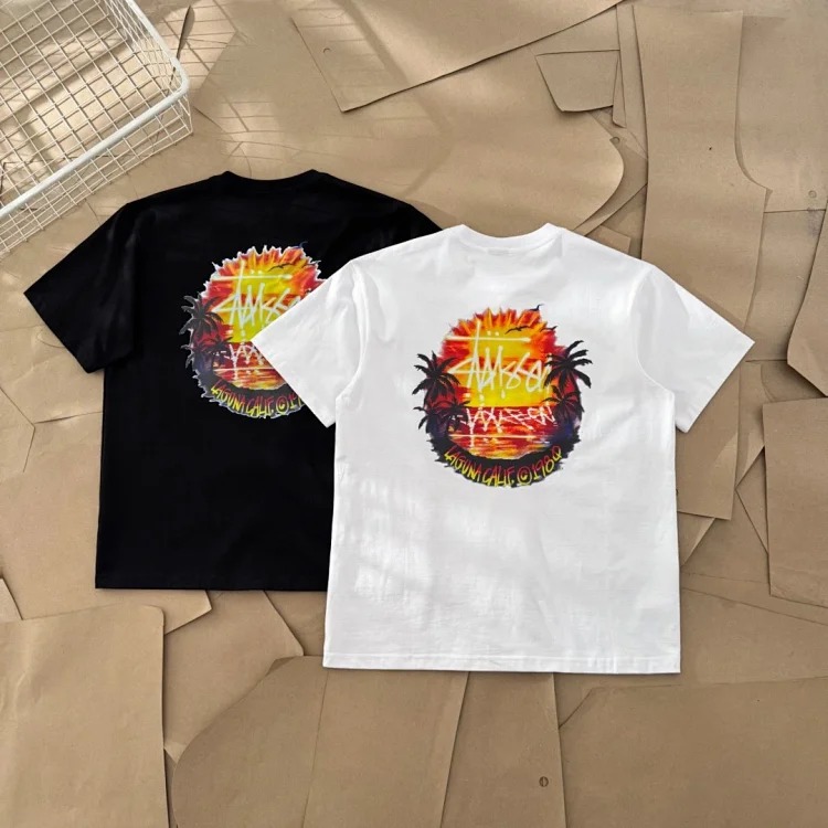 Original production 25SS Stussy American coconut palm sunset scenery printed short-sleeved T-shirt TEE originated from the surfing mecca of Southern California, USA, and redefined the design
