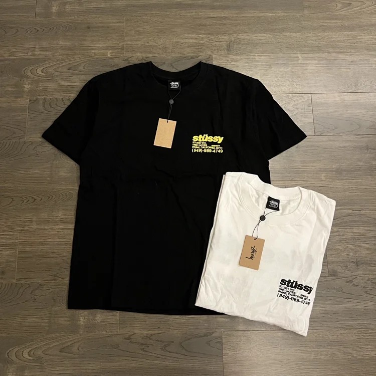 Original production 26SS STUSSY 1980 series letter logo foam printed couple round neck short-sleeved T-shirt TEE Stussy originated from the surfing mecca of Southern California in the United