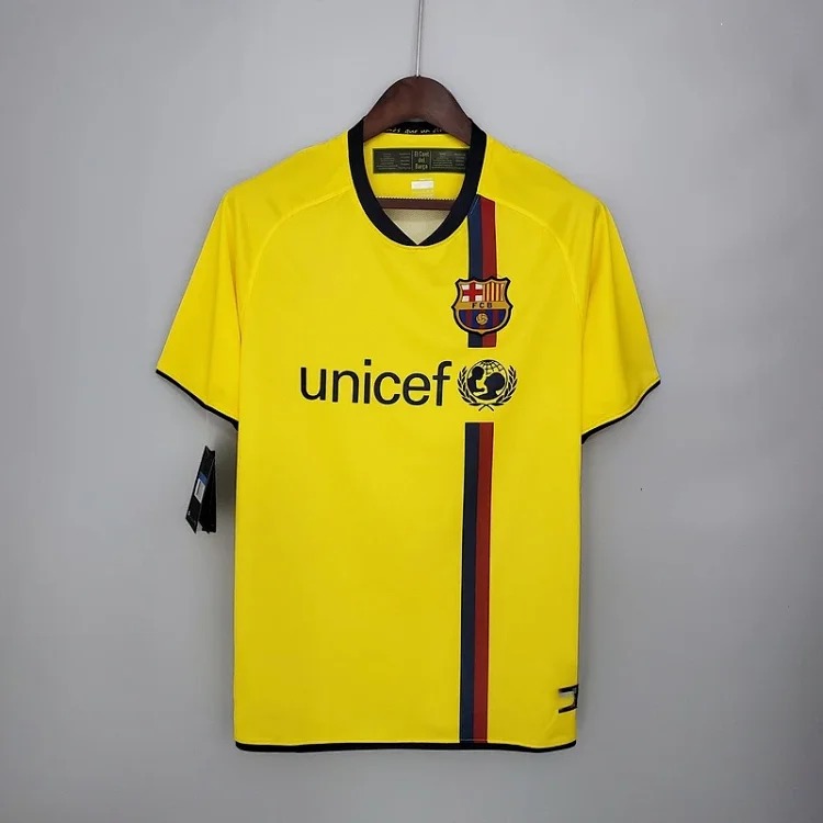 Louis Vuitton Retro short-sleeved football jerseys Real Madrid, Barcelona, Florence, Arsenal, Manchester City, Inter Milan and River Plate old jerseys