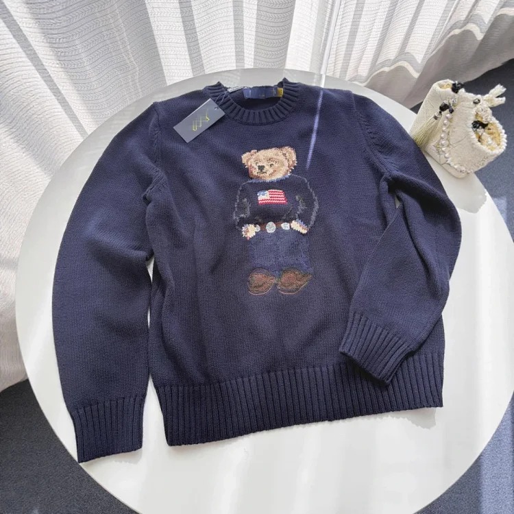 Bear's new autumn and winter pure cotton heavy embroidery cartoon round neck knitted sweater