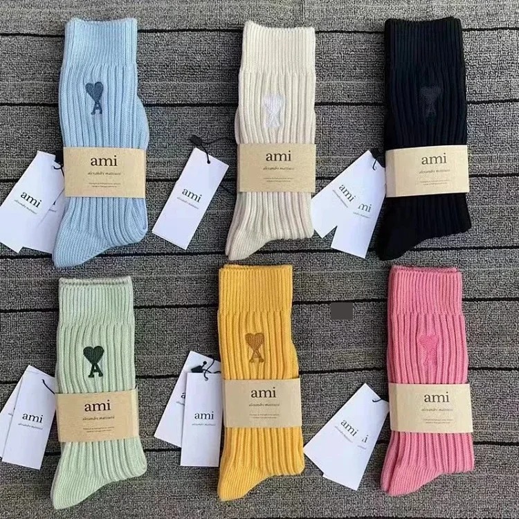 Love solid color Japanese thick line long socks for men and women in autumn and winter mid-calf socks trendy pure cotton pile socks long tube