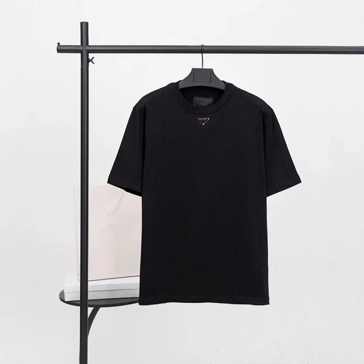 Prada Metal triangle logo series style P short-sleeved T-shirts for men and women