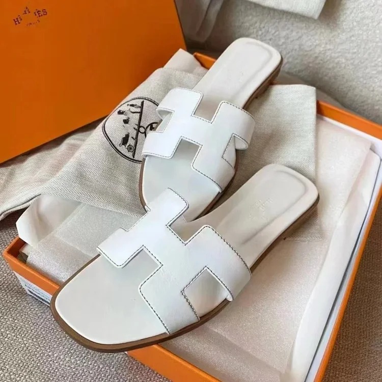 Hermes flat slippers for women, sheepskin all-inclusive embroidery thread for outer wear
