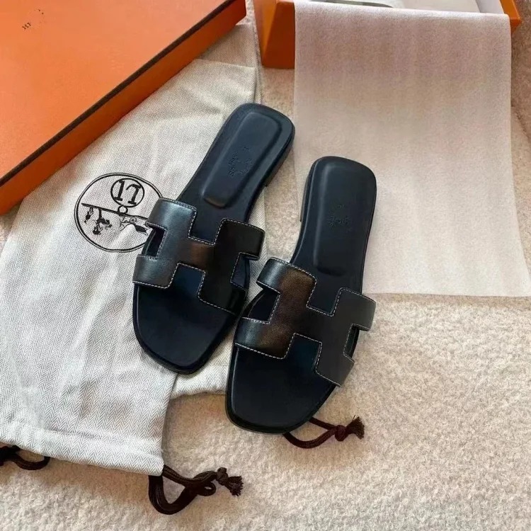 Hermes flat slippers for women, sheepskin all-inclusive embroidery thread for outer wear