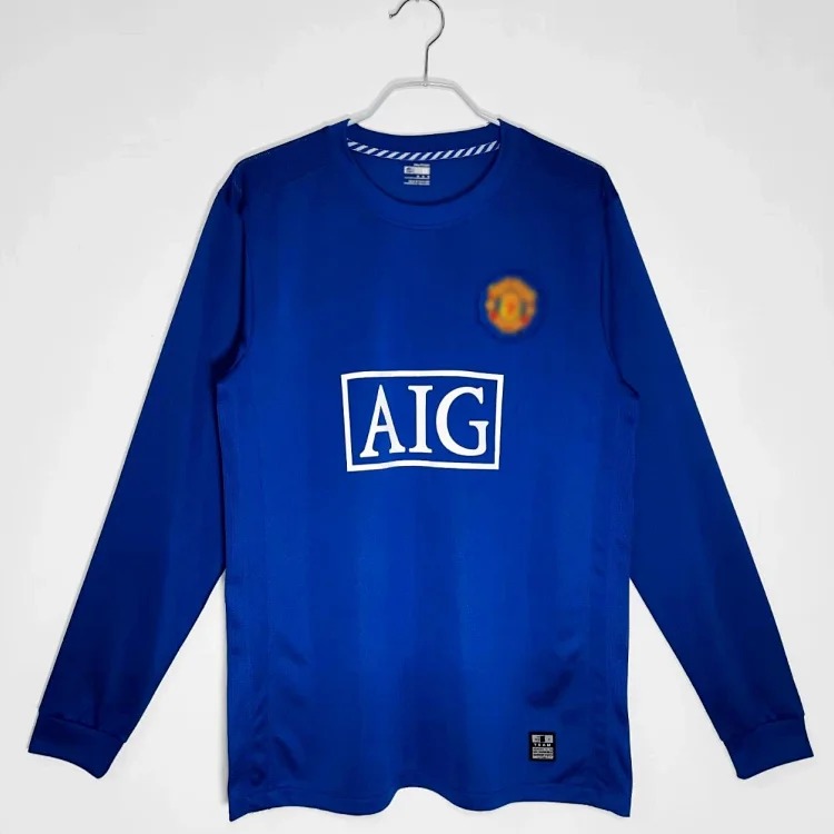 Popular retro football uniforms AC/No. 22 Kaka No. 80 Ronaldinho Manchester United Red Devils Beckham