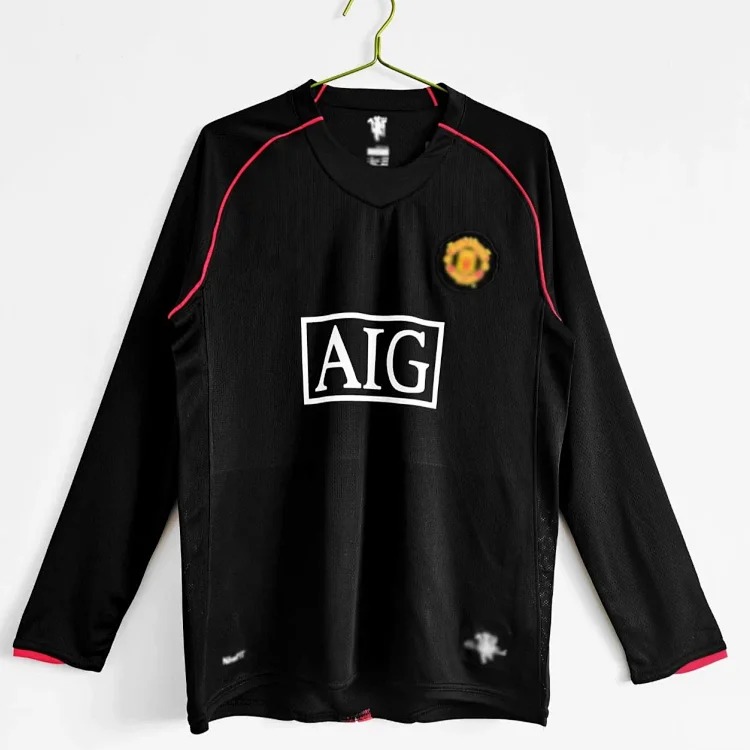 Popular retro football uniforms AC/No. 22 Kaka No. 80 Ronaldinho Manchester United Red Devils Beckham
