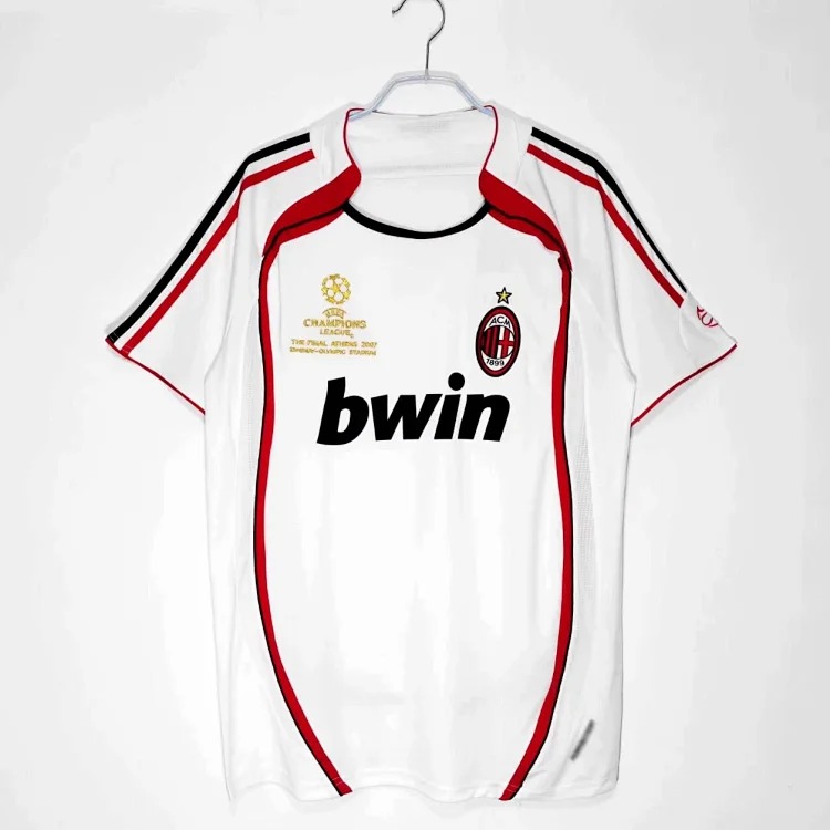 Popular retro football uniforms AC/No. 22 Kaka No. 80 Ronaldinho Manchester United Red Devils Beckham