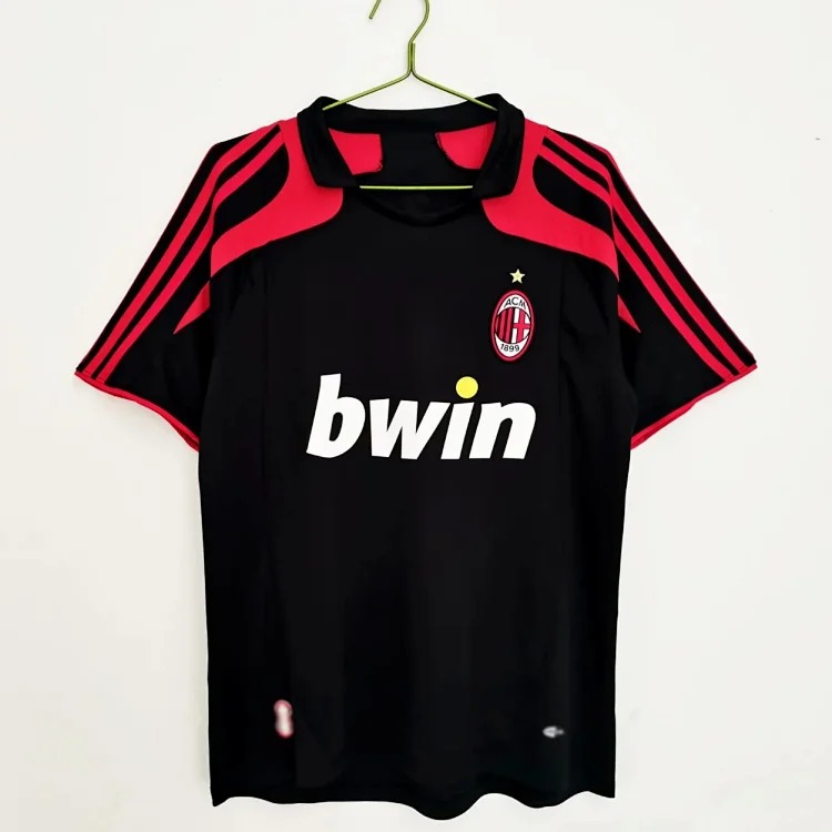 Popular retro football uniforms AC/No. 22 Kaka No. 80 Ronaldinho Manchester United Red Devils Beckham
