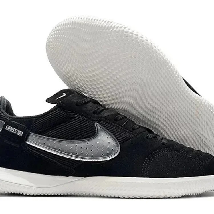 Streetgato Sneakers