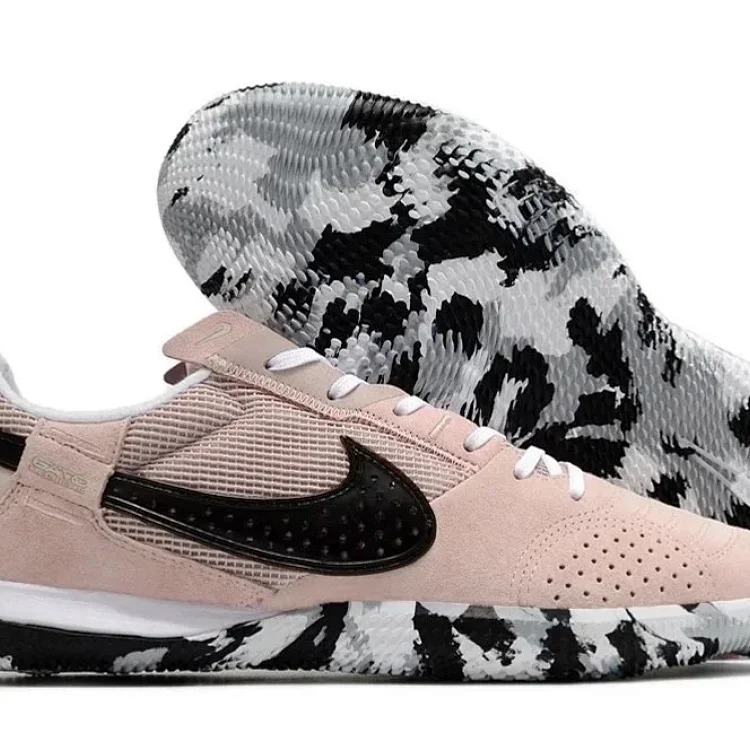 Streetgato Sneakers