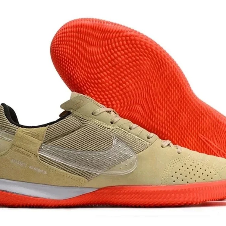 Streetgato Sneakers