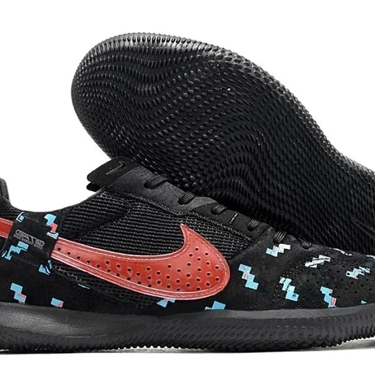 Streetgato Sneakers