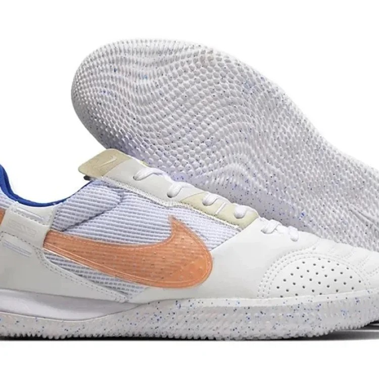 Streetgato Sneakers