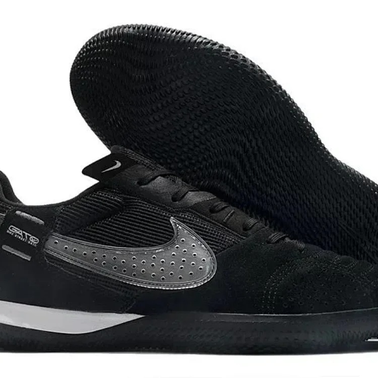 Streetgato Sneakers