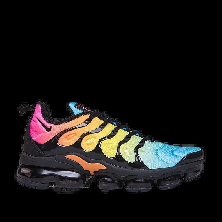 Plus (1)Sneakers