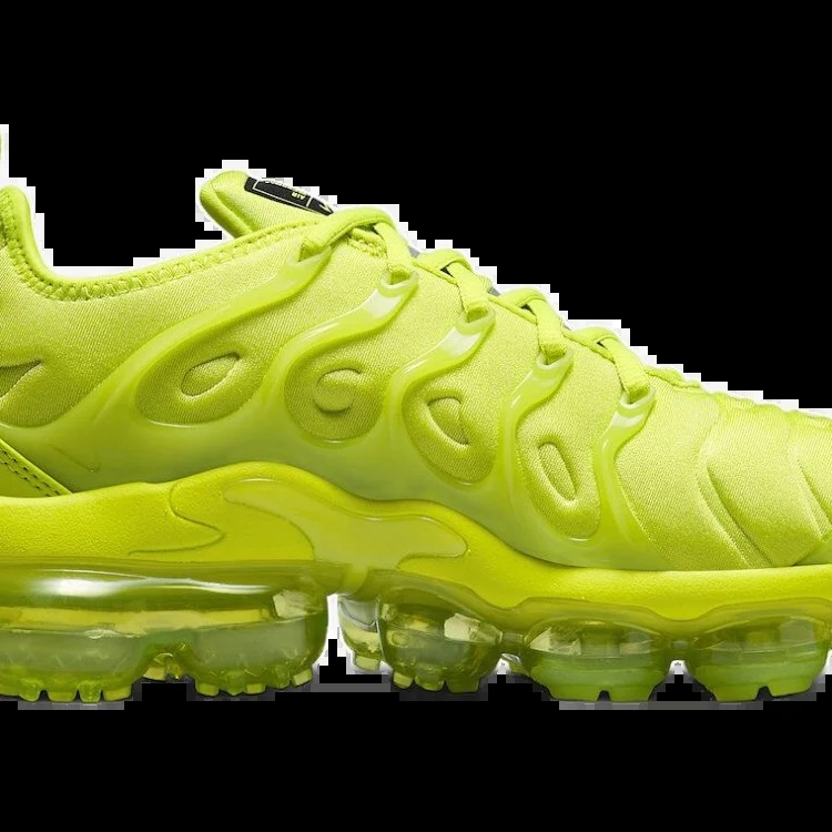 Plus (1)Sneakers