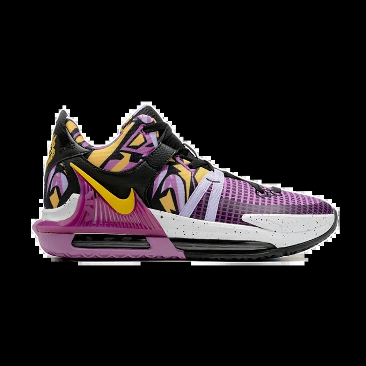 LeBron Witness 7Casual sneakers