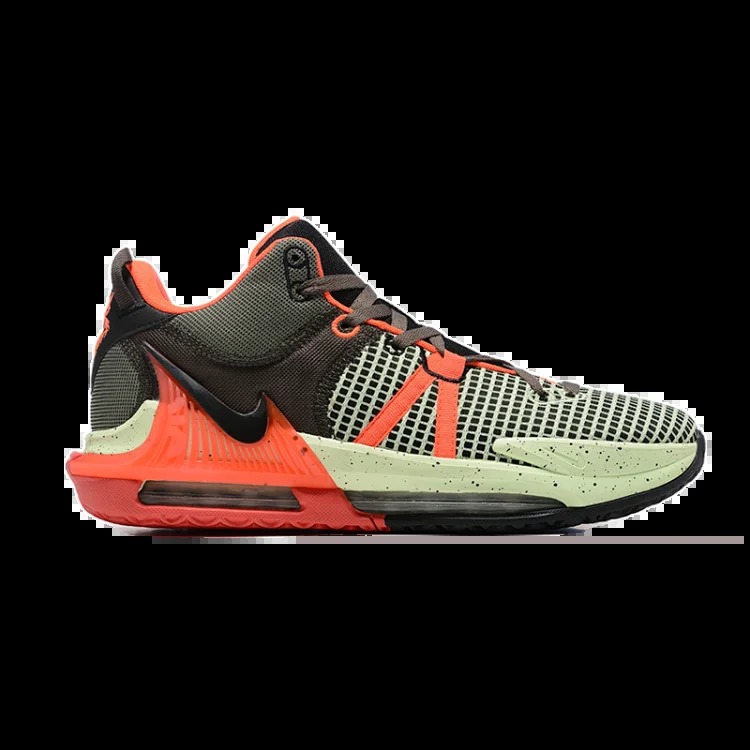 LeBron Witness 7Casual sneakers