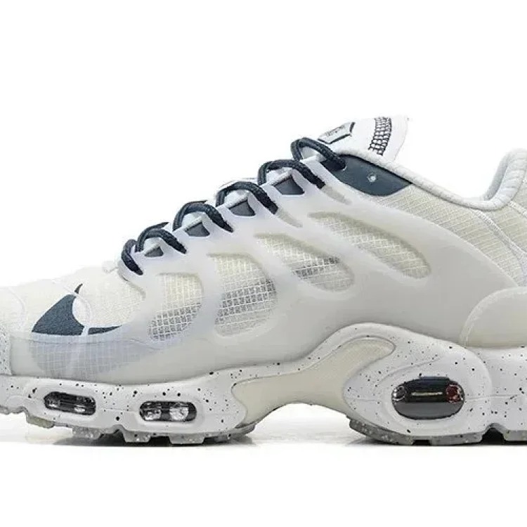 Max Terrascape Plus Sneakers