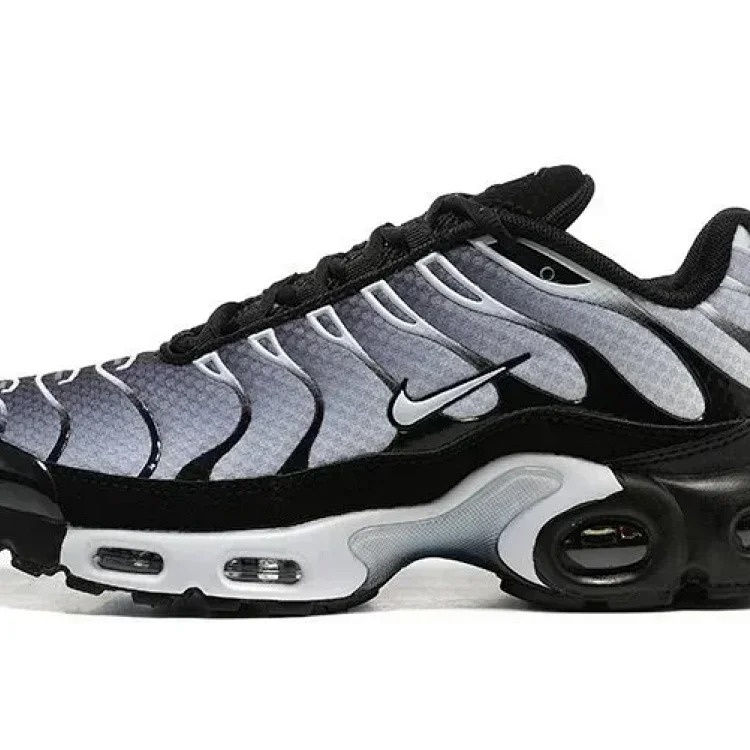 Max Plus TN (2)Sneakers
