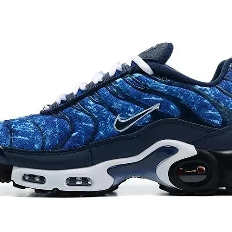 Max Plus TN (2)Sneakers