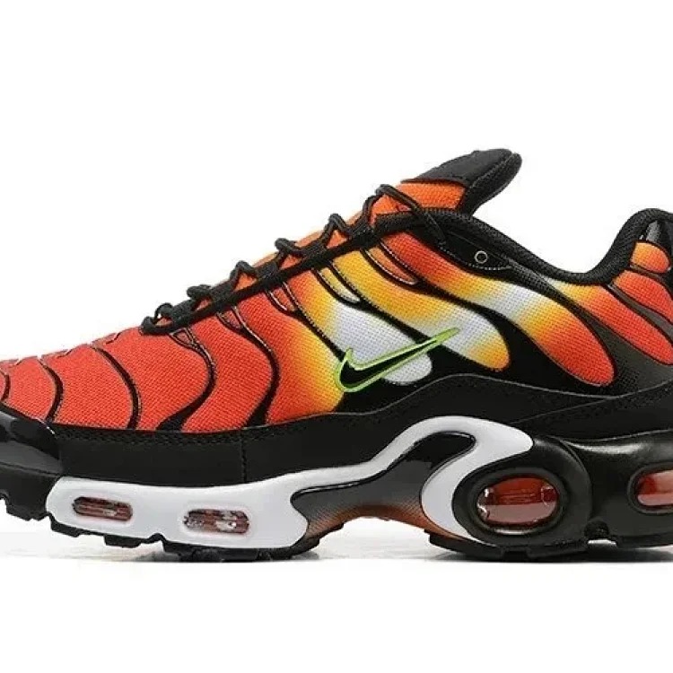 Max Plus TN (2)Sneakers