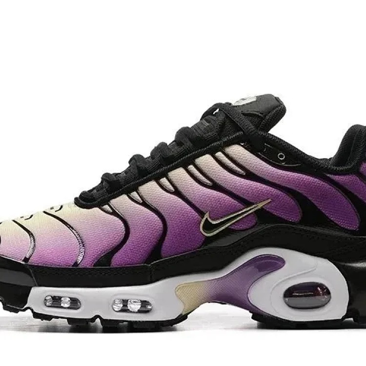 Max Plus TN (2)Sneakers