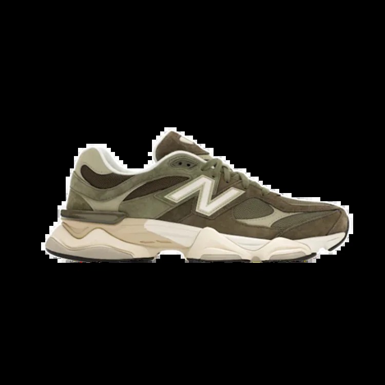 M 9060Casual sneakers