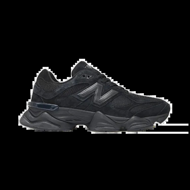 M 9060Casual sneakers
