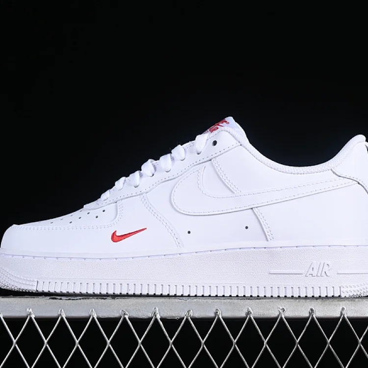 OG FORCE 1 07 LOW Sneakers