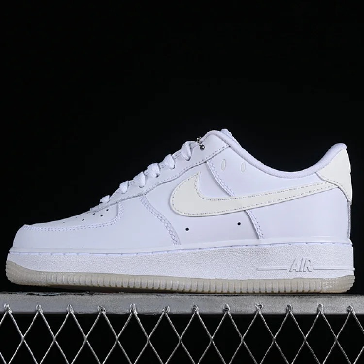 OG FORCE 1 07 LOW Sneakers