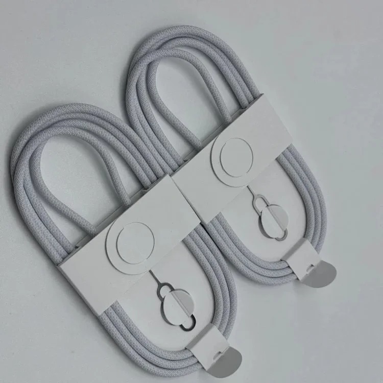1014 Fruit 16 data cable c to c has no quality issues and does not support returns or exchanges