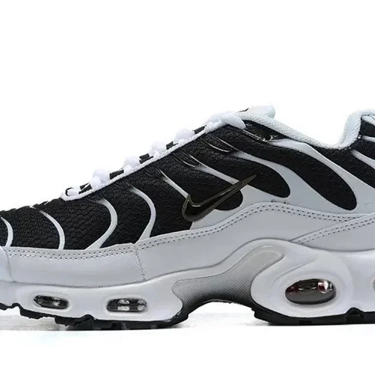 Max Plus TN Sneakers