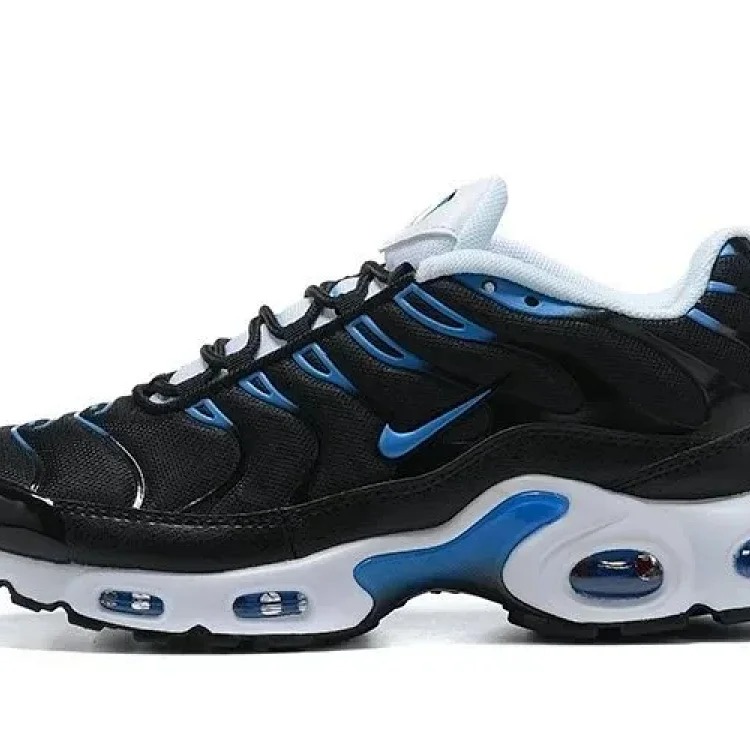 Max Plus TN Sneakers