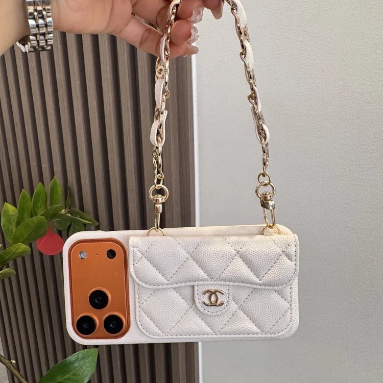 Louis Vuitton Presbyopia spliced original leather case, card holder, classic presbyopia mobile phone case, strong magnetic suction➕logo holder mobile phone case, Montaigne series card hold
