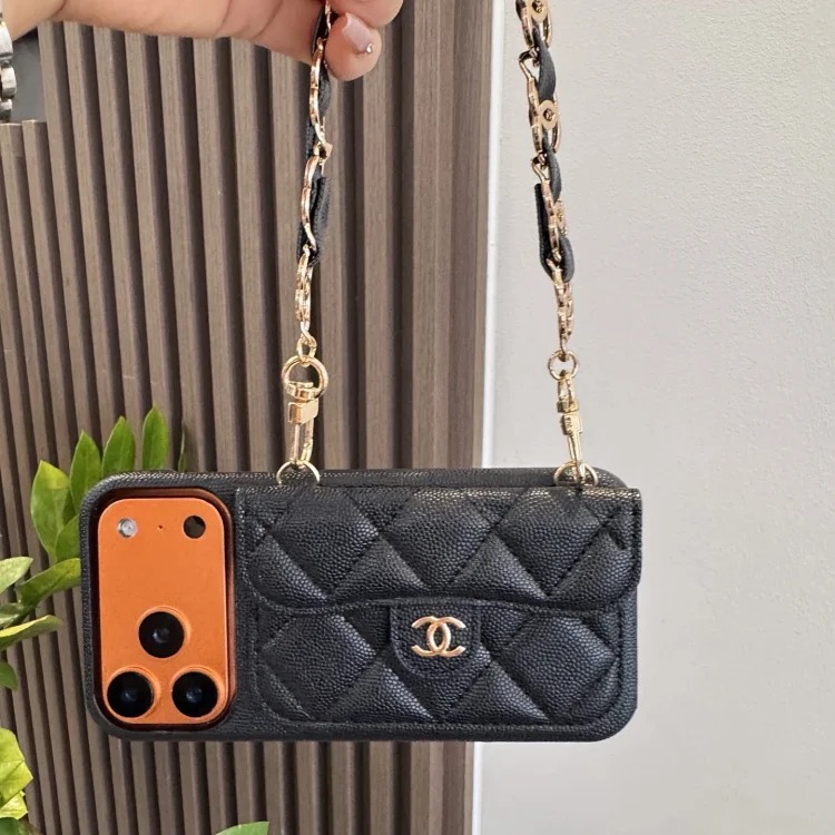 Louis Vuitton Presbyopia spliced original leather case, card holder, classic presbyopia mobile phone case, strong magnetic suction➕logo holder mobile phone case, Montaigne series card hold