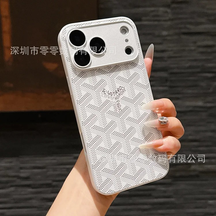 Trendy brand dog tooth suitable for Apple 17Promax mobile phone case Apple 16 Pro glass comes with lens film protective cover