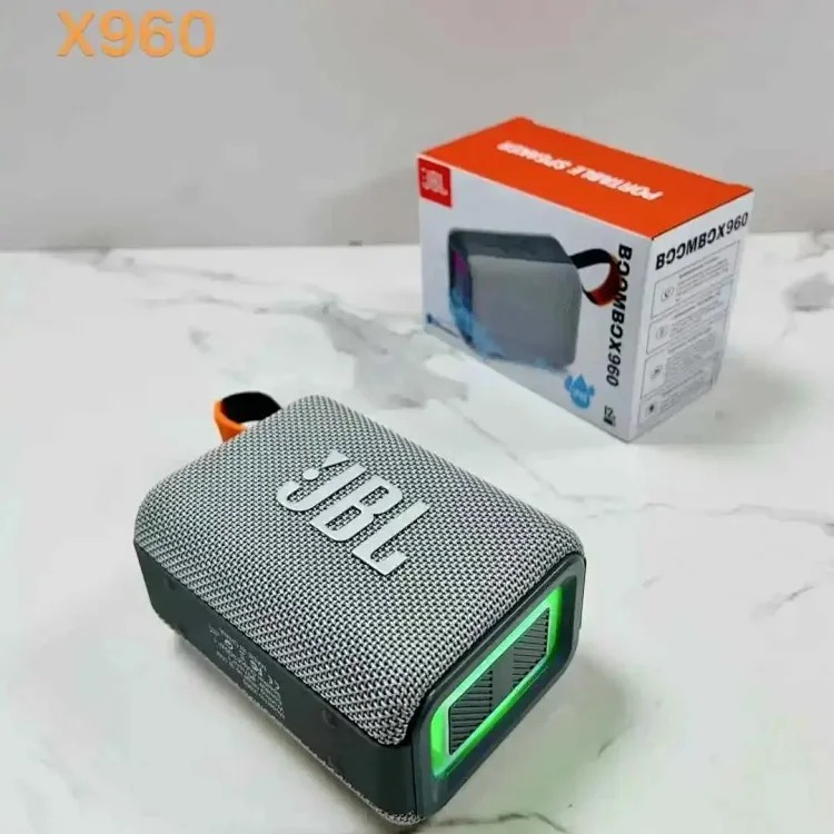 TOP D-1 is a portable, compact and high-quality speaker with good looks and