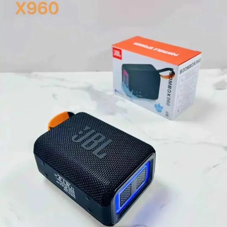 TOP D-1 is a portable, compact and high-quality speaker with good looks and