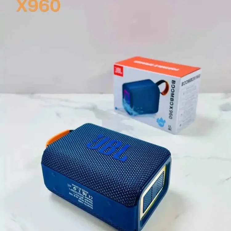 TOP D-1 is a portable, compact and high-quality speaker with good looks and