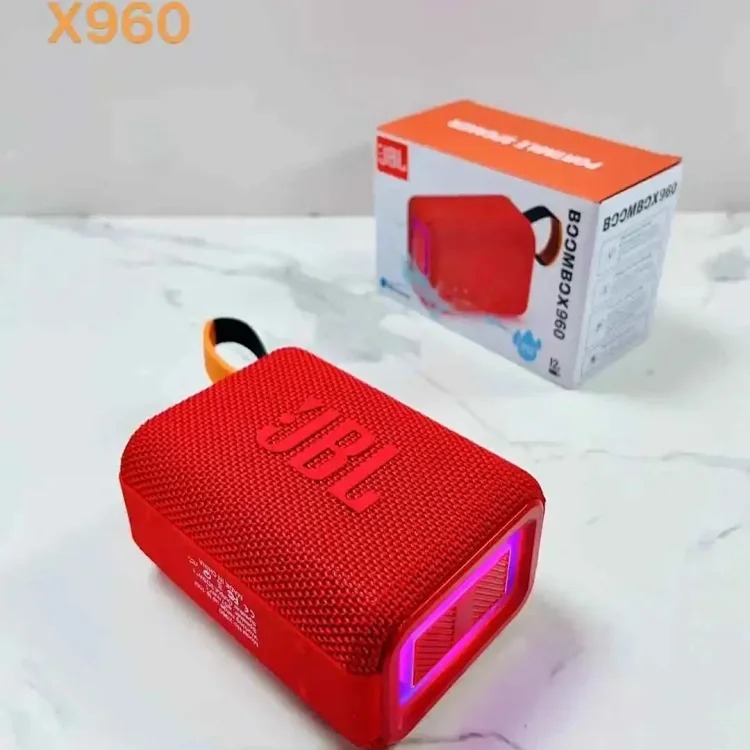 TOP D-1 is a portable, compact and high-quality speaker with good looks and