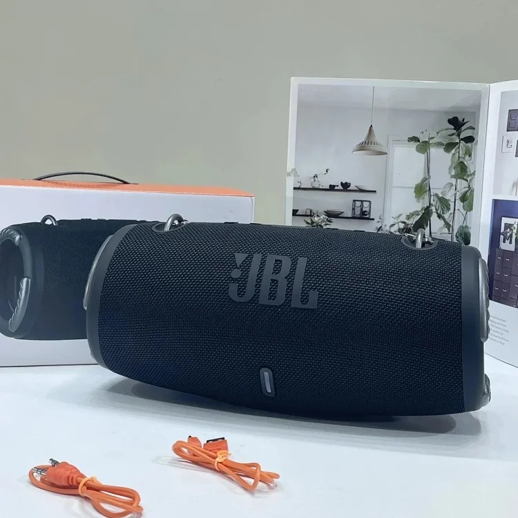 TOP D-1 is a portable, compact and high-quality speaker with good looks and