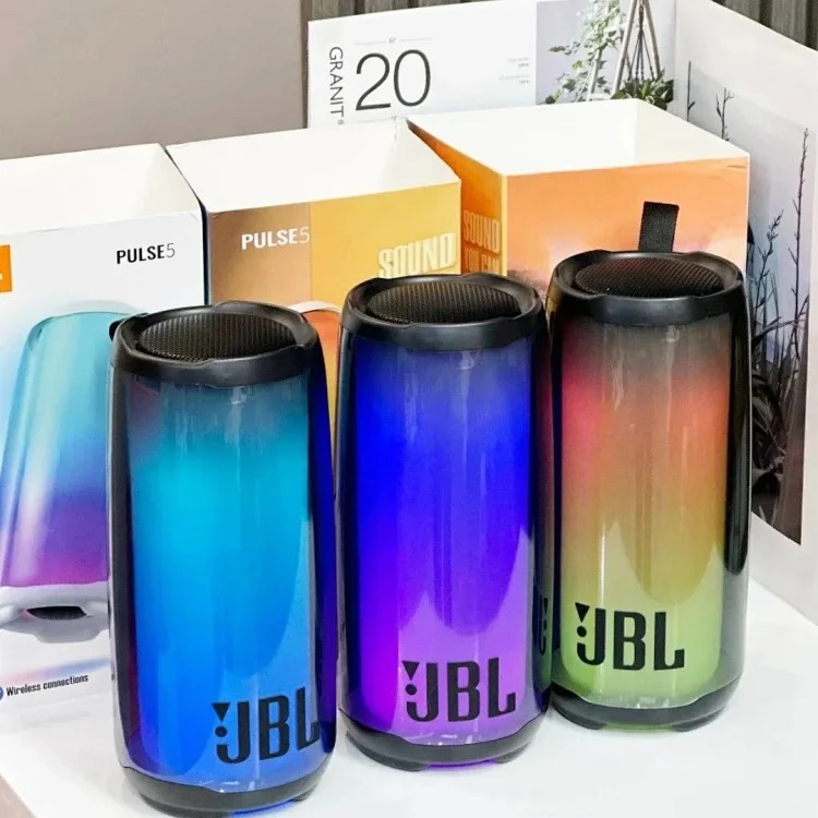TOP D-1 is a portable, compact and high-quality speaker with good looks and