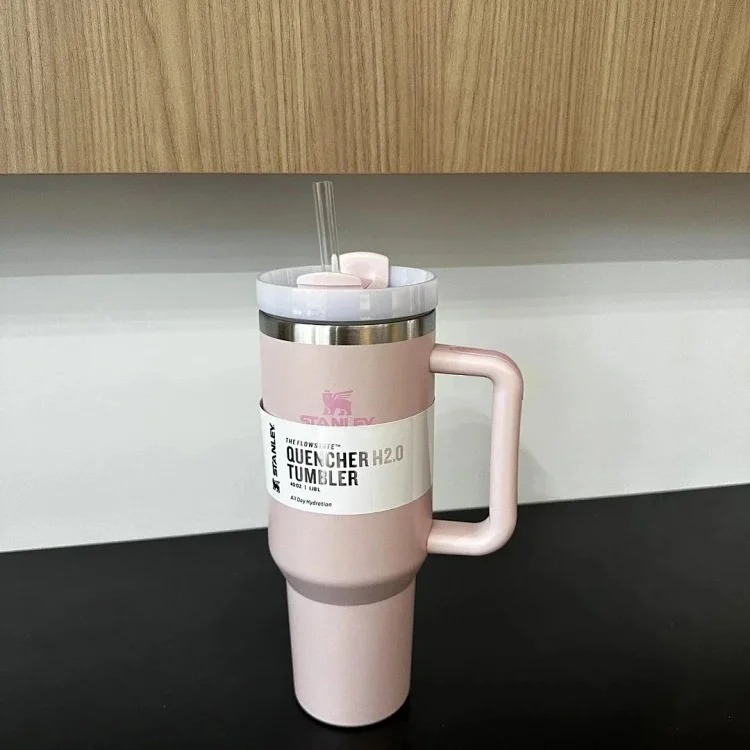 Fashionable water cup (P-0095)