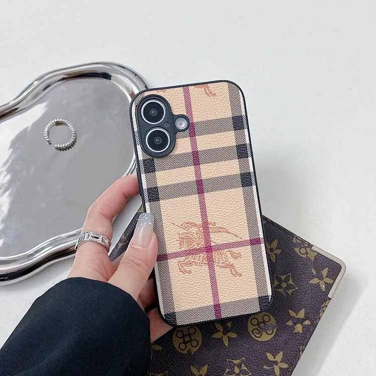 Louis Vuitton Trendy brand presbyopia fine hole Apple 16Promax presbyopia high-end sense i Phone15Pro light luxury all-inclusive mobile phone case
